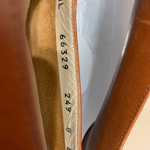 vintage Ferragamo heels - Picture 7 of 7